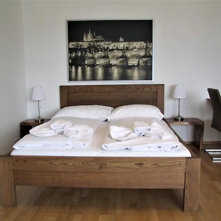 Wenceslas Square By Otsa Apartment Prague
