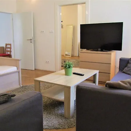 Apartment Wenceslas Square By Otsa Prague
