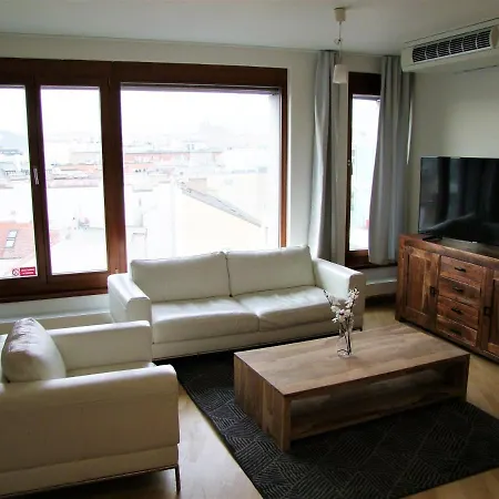 Apartment Wenceslas Square By Otsa *