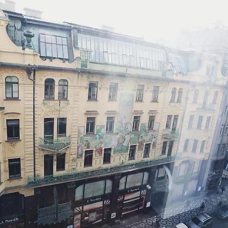 Wenceslas Square By Otsa Apartment Prag