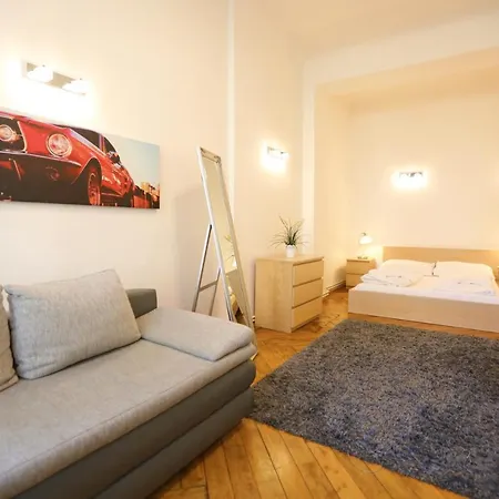 Wenceslas Square By Otsa Apartment